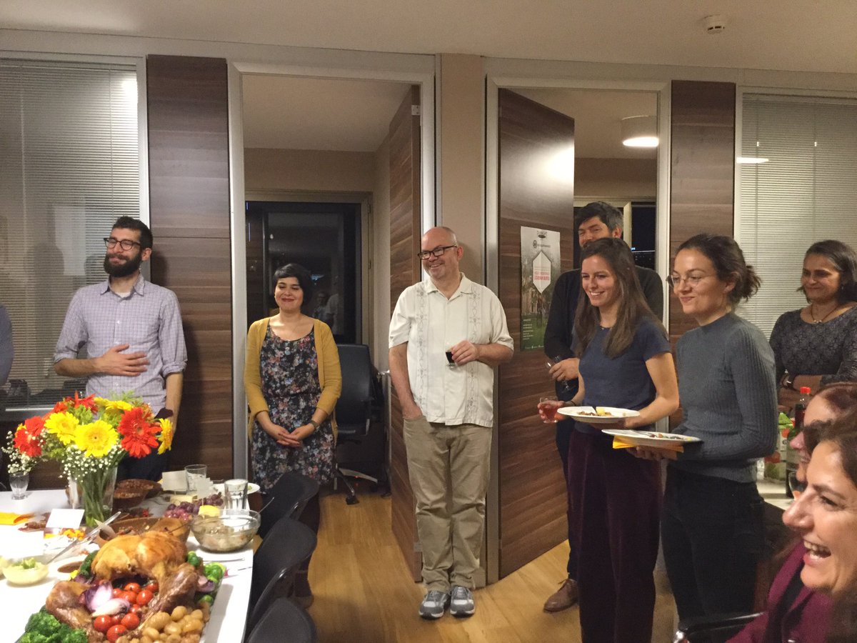 Bursiyerlerimizle Şükran Günü yemeğimiz. Thanksgiving dinner with our scholars #Thanksgiving #fulbright70 #FulbrightThanksgiving #fulbright