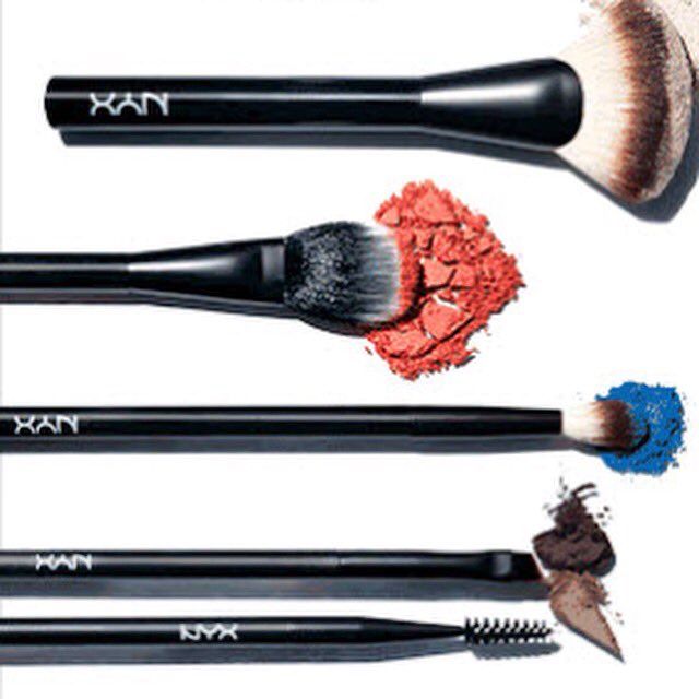 genmakeup's tweet photo. Affordable and amazing! I'm obsessed with these #Nyxcosmetics pro makeup brushes 😍 and the price point is between $9-$17!! https://t.co/oPqGzjtLy4
