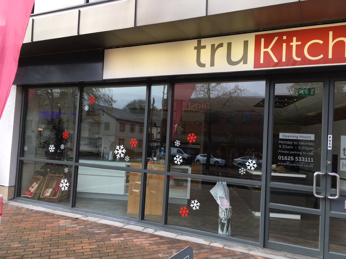 hflowerstudio's tweet photo. We have been busy designing @TruKitchen  Christmas window today it's beginning to look a lot like Xmas xx https://t.co/lgBxmZpzxh