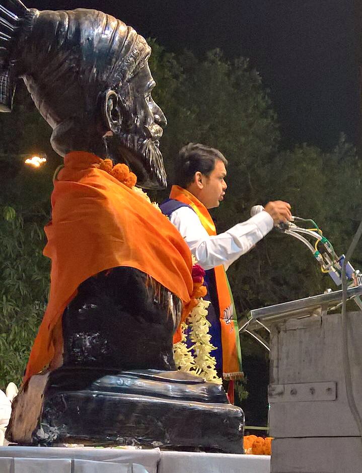 Devendra Fadnavis tweet media