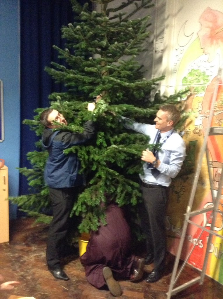 StBridgetsCofE's tweet photo. Thanks to Church Farm for our Christmas tree. We put it up with ease! #howmanyteachers https://t.co/DXgK5dOVQi