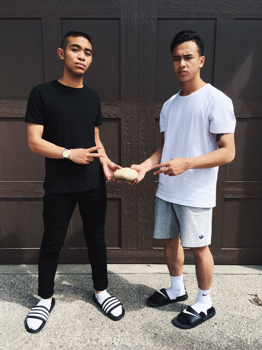 yan_fournier's tweet image. Happy birthday to the homie🔥 blessed to have grown with you #LongLight @johnndeeee