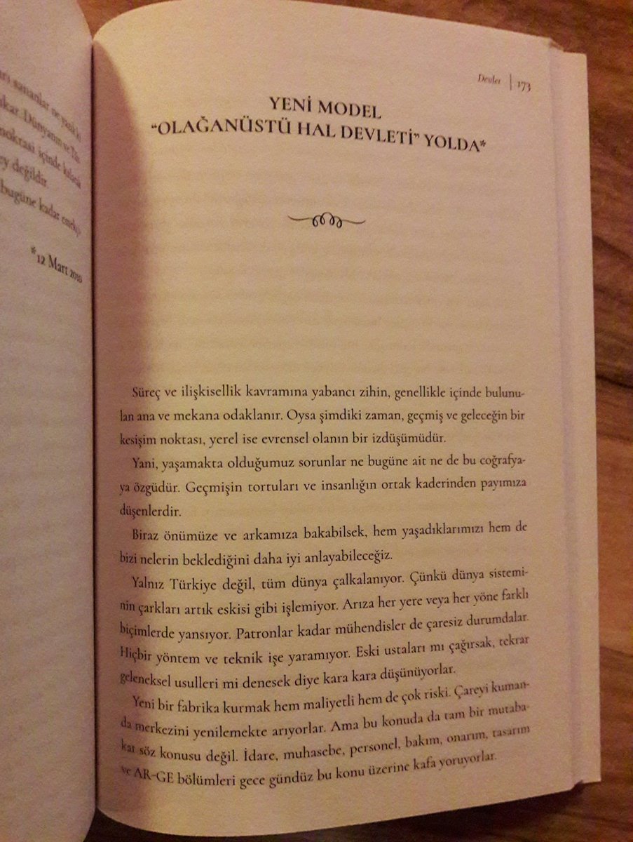 KansuYildirim's tweet photo. Tülin hocadan 2010 yılına ait üç makale. "Türkiye'nin 10 yılına Sınıfsal Bakış", Red-Kitap 2015 https://t.co/mKbqhC1gRk