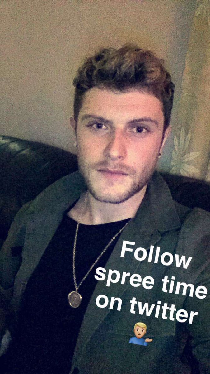 DeanoG1234's tweet image. The follow spree starts now, just RT this tweet 😀