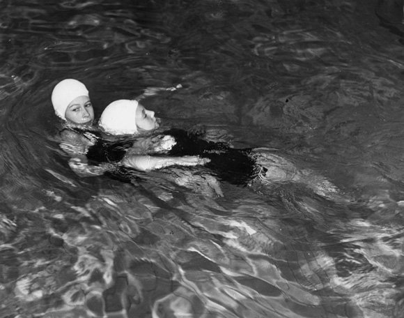 RoyalFamily's tweet photo. Did you know when The Queen was 13, she too, achieved her @rlsscw Life Saving Medal? #RLSS125 https://t.co/OXFYVv5Y4G