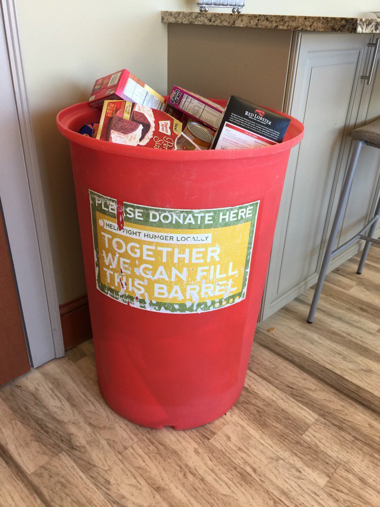 DebBecker1's tweet photo. @FeedingTheGulf Thanksgiving food drive a success! #burrgivesback https://t.co/hQfvzK47wg