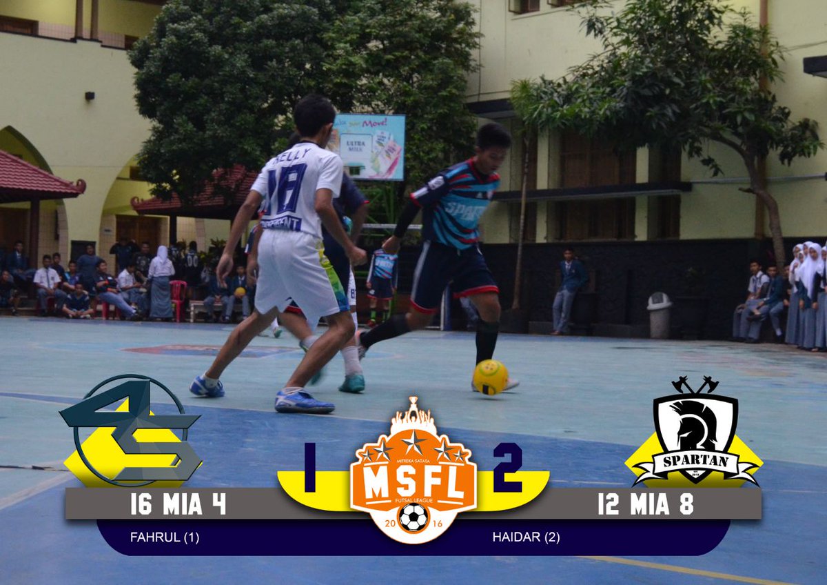 osismisa's tweet photo. Dan ditutup dengan pertandingan antara kelas 16 MIA 4 vs XII MIA 8! #MSFL2016 https://t.co/pFujLkiQe1