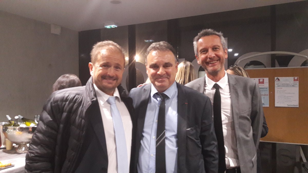 La soirée vient de se terminer dans un beau moment de convivialité ! Merci au <a href="/TechnoSportMRS/">TechnoSportAMU</a> et au @GroupeAPICIL pour cette rencontre!