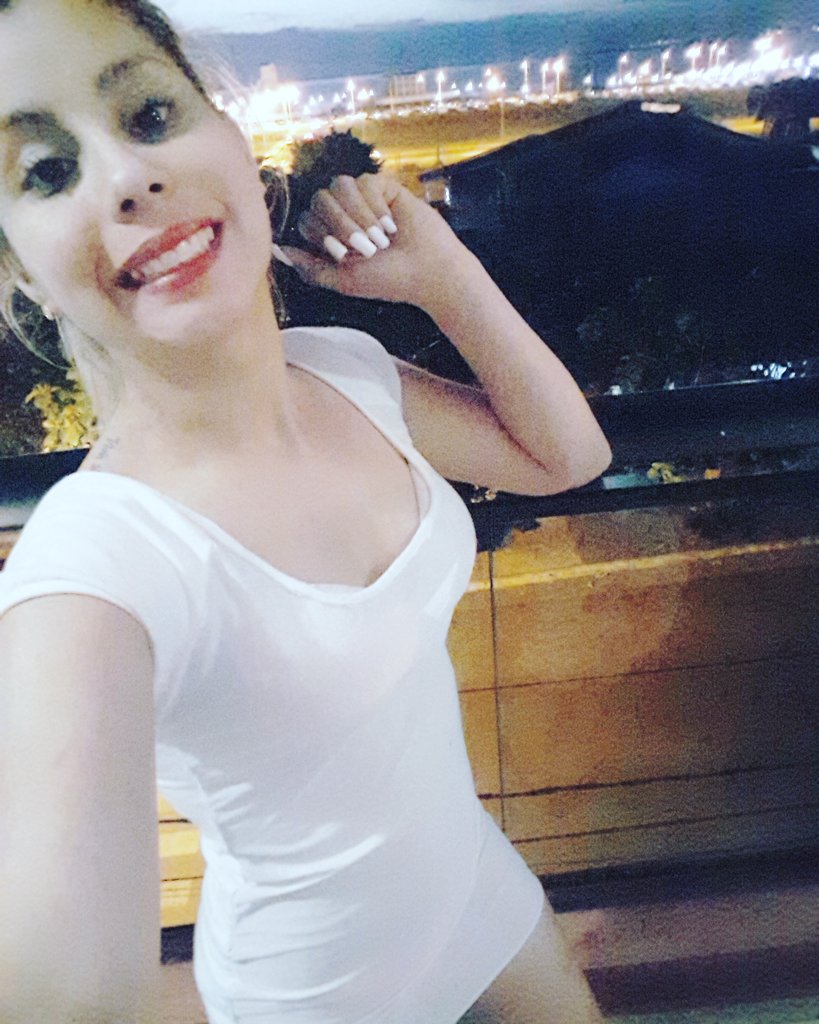 antonella6317's tweet photo. ✌ https://t.co/uHCy50OOQc