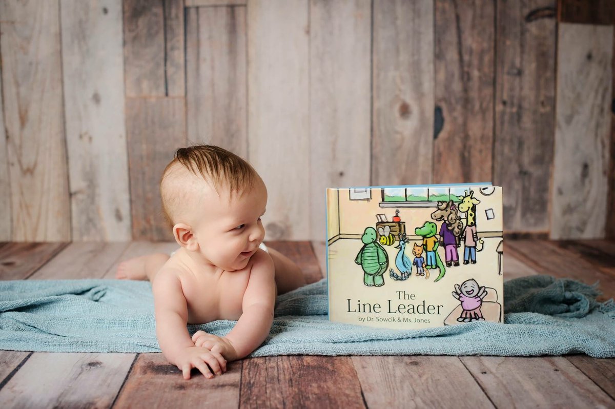 lineleadersorg's tweet photo. Aww!! I'm so happy that parents are sharing such great photos of their children &amp; #TheLineLeader book!! This is one of Cole's baby photos! https://t.co/tCjKch2g1h