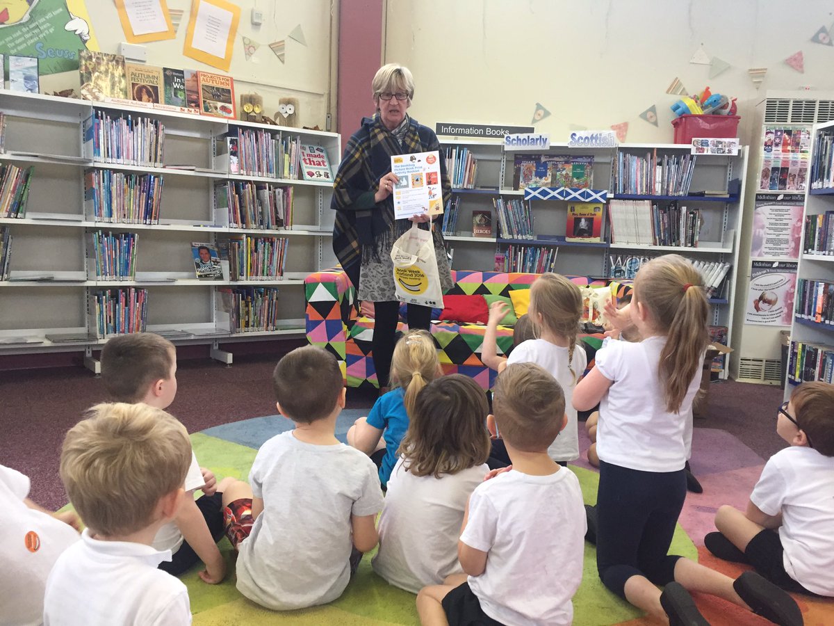 stlukesps1's tweet image. P1M had a special surprise at our mayfield library today. #bookweek #bookbugfun @MidLibraries