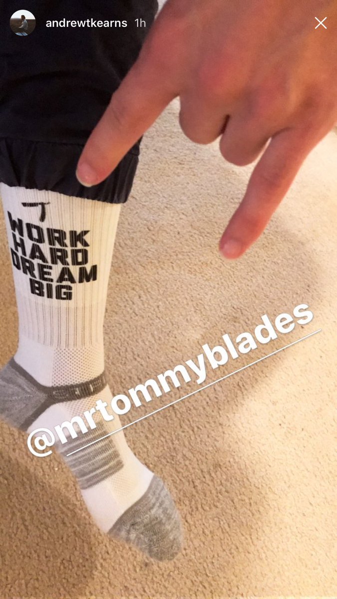 mrtommyblades's tweet photo. @andrewtkearns is the man. 🤘🏼 https://t.co/oAKYa4l4KG