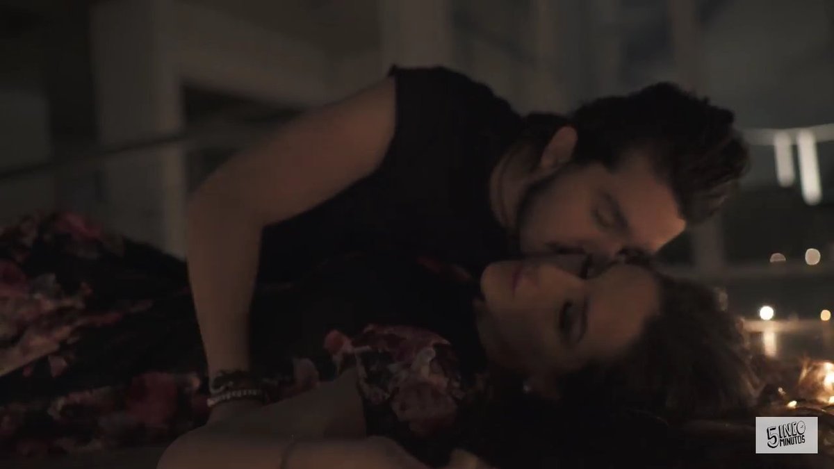 posts_demi's tweet image. TIRO ATRÁS DE TIRO! Se é para voltar, tem e ser em grande! LUAN SANTANA no novo vídeo da @Kefera. Não perca por nada!!! #kefera