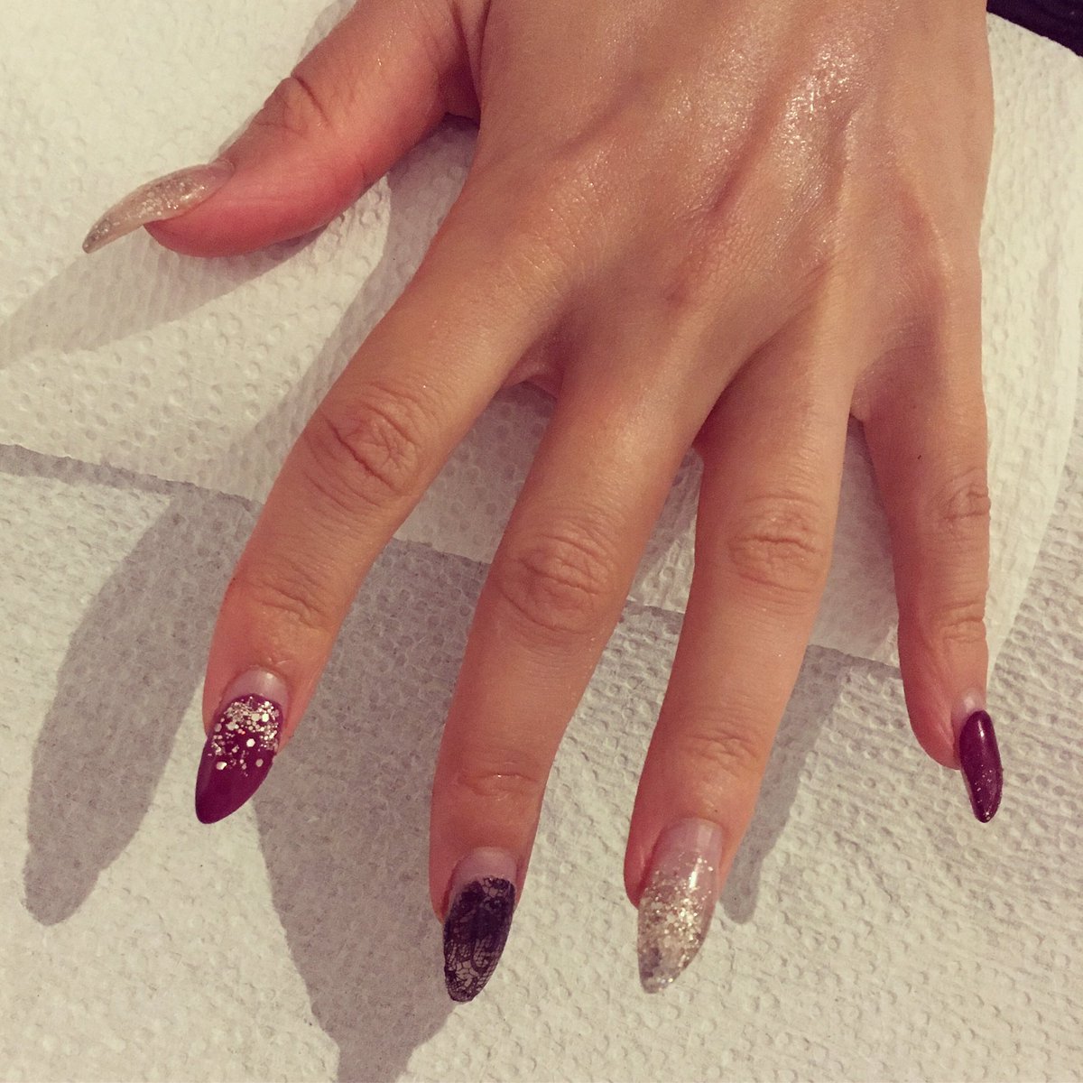 Aperfectennails's tweet image. Over a months growth on natural nails 🙌🏼 #aperfecttennailstyling #qualitynails #pronails #strongnails