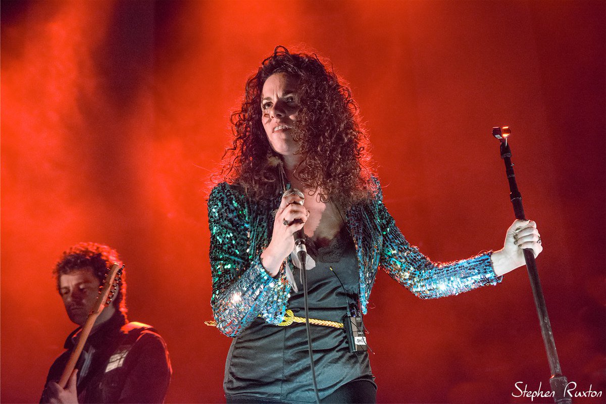 janet_cull's tweet photo. Had a BLAST playing last night! Big thx to @mtrench for letting us share the stage! #mtplayitforward #lastcrusadetour photo:Stephen Ruxton https://t.co/NIRlLNeKHj