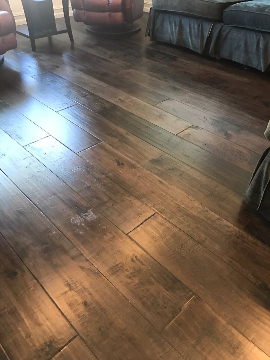 quantumfloors's tweet photo. Stout Maple hardwood flooring. https://t.co/CbrJwhSwkV