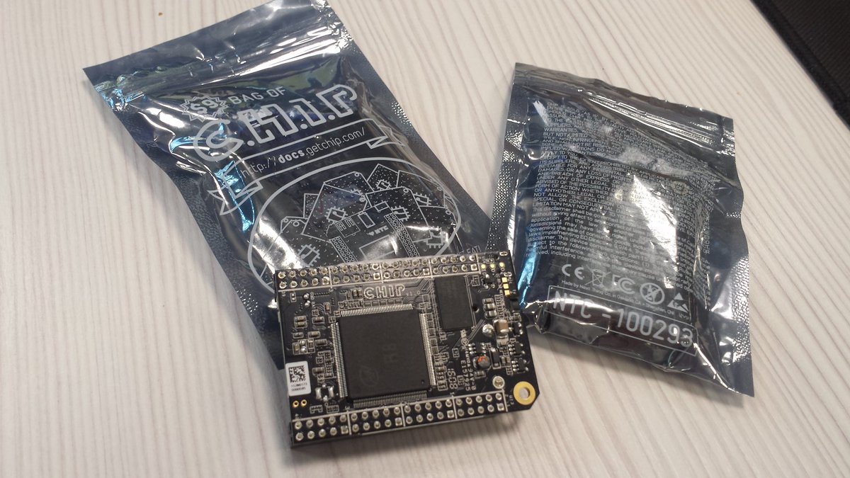 ted2389's tweet photo. Za one koji razlikuju mikro chip od chipsa :D https://t.co/NsgLo3dp1M