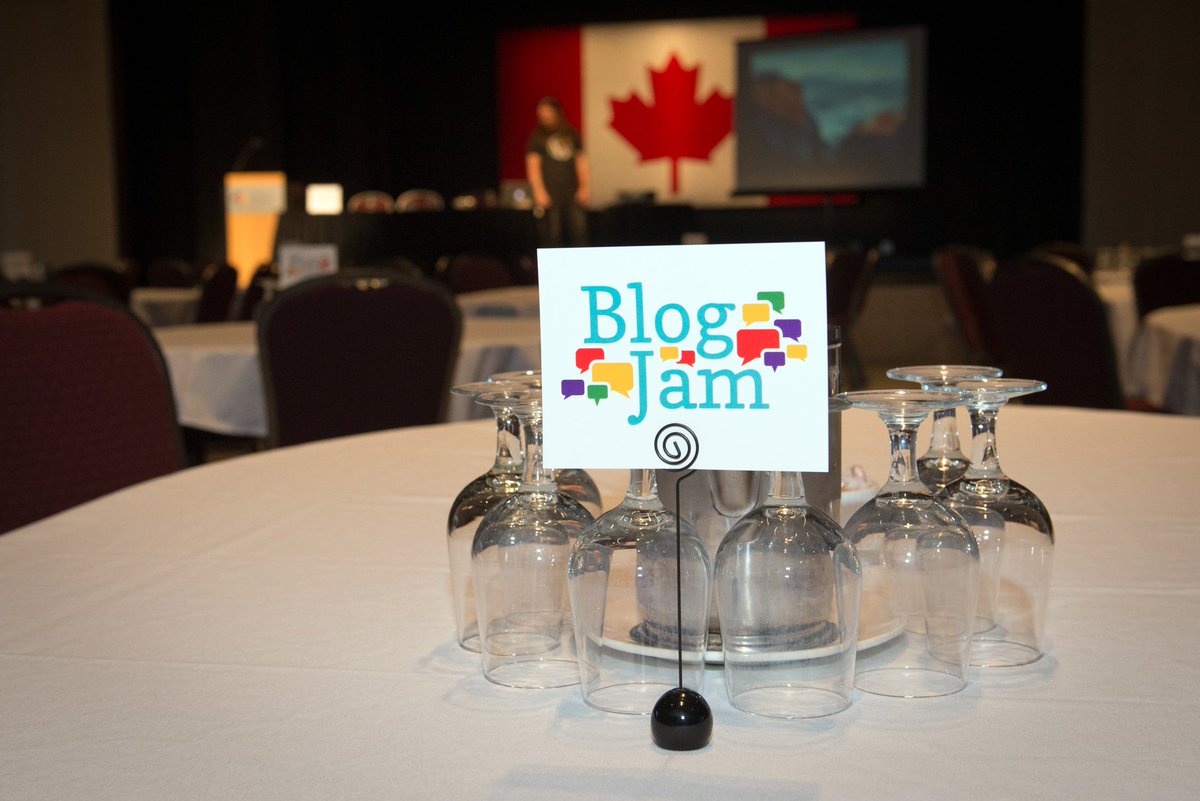 Swell_Atlantic's tweet photo. A few of the amazing pictures from @MDDesignPhoto! Thank you so much for capturing #Blogjam2016! https://t.co/zACkWJsO4c