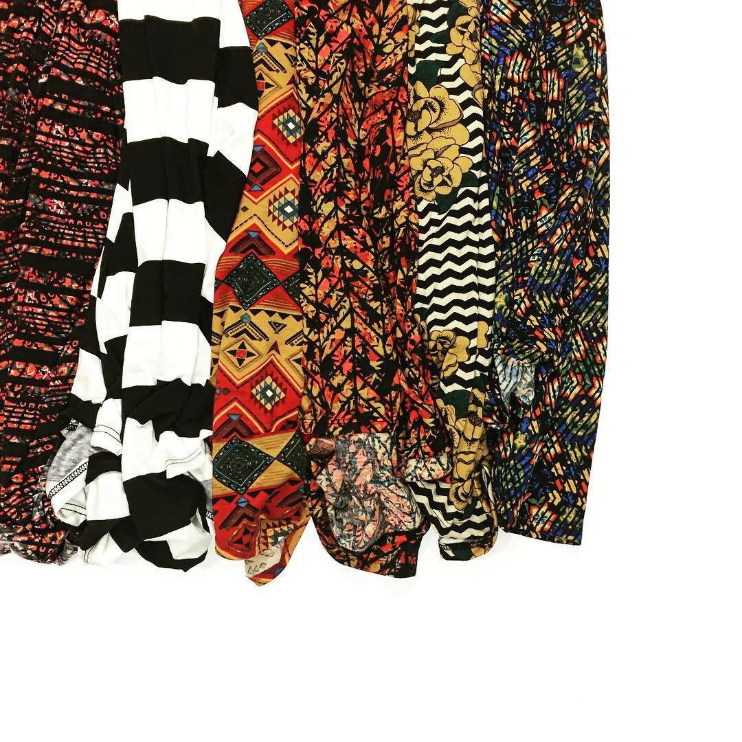 LLRCJBatista's tweet photo. Fashion is what you’re offered four times a year by designers. And style is what you choose.
#lularoe #lularoecarlydress #carlydress https://t.co/cXQEGMkcfX