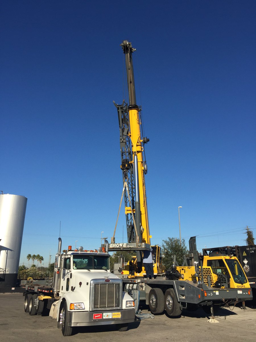 SteelSmith_'s tweet photo. Sometimes #SteelSmith #recycles things that require a #crane. #holyscrap #sizedoesmatter #largescalerecycling https://t.co/RhFsIuhKgw
