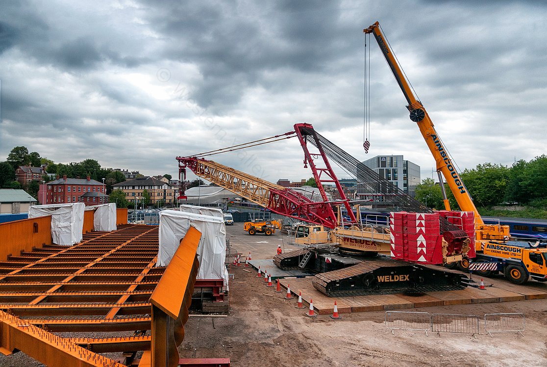 WesternValleyCC's tweet photo. We have added images at https://t.co/2okrPyuTfc taken by club members at #BridgeStreetBridge in September. https://t.co/GnI8ADuy0B