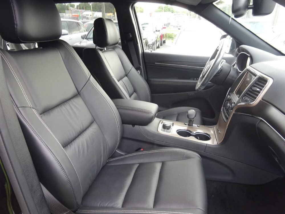 casmiami's tweet photo. Only $31,900 zero mile
2015 Jeep Grand Cherokee Limited DIESEL
#Jeep #Grandchrokee #GrandCherokeeLimited #Limited #Diesel #Export #CASmiami https://t.co/hPo8qGHzU9