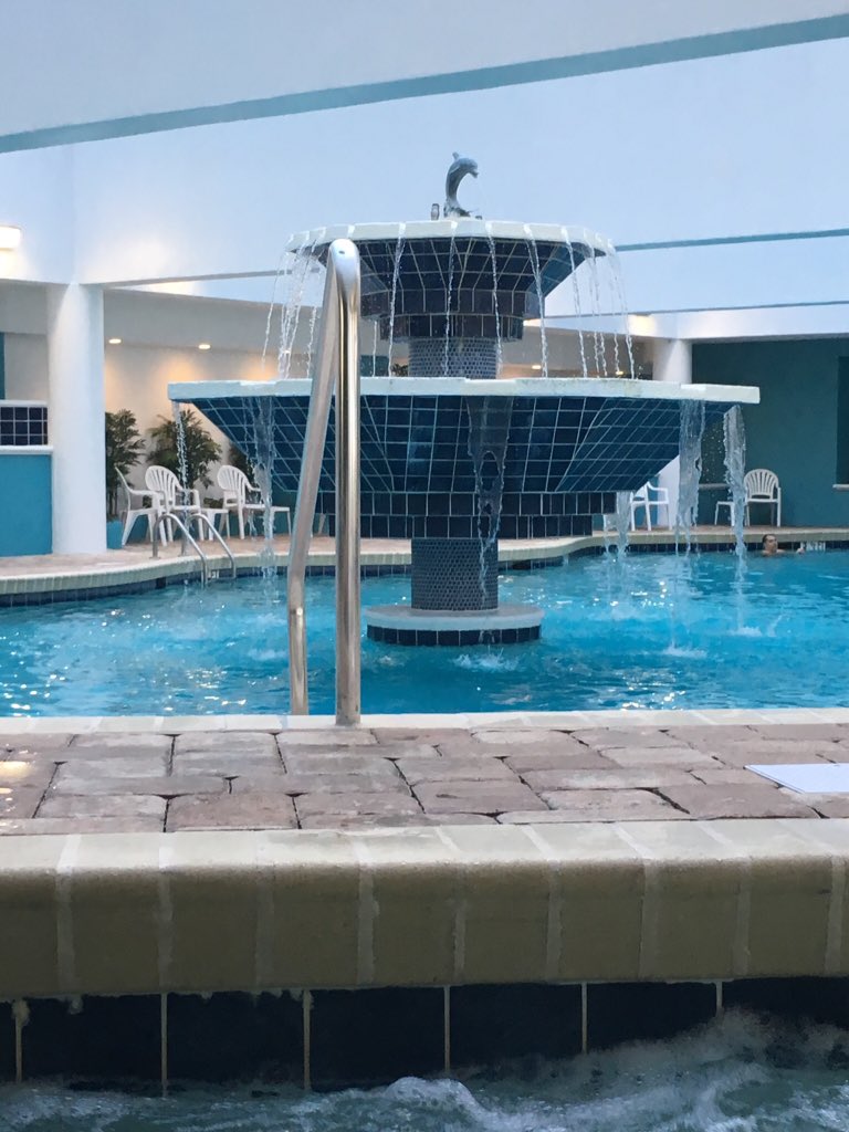 Lauren_Maki_12's tweet photo. The other day, yesterday, and today 
#landmarkresort #MyrtleBeach #Vatican https://t.co/VaJgNL6E9o