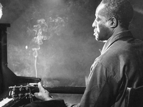 BluesCourse's tweet photo. Online course on the origins development and meaning of the #blues begins 9th Jan 2017 https://t.co/0caqhytYiY #bluescourse @UniofExeter https://t.co/krhlbgl4Ni