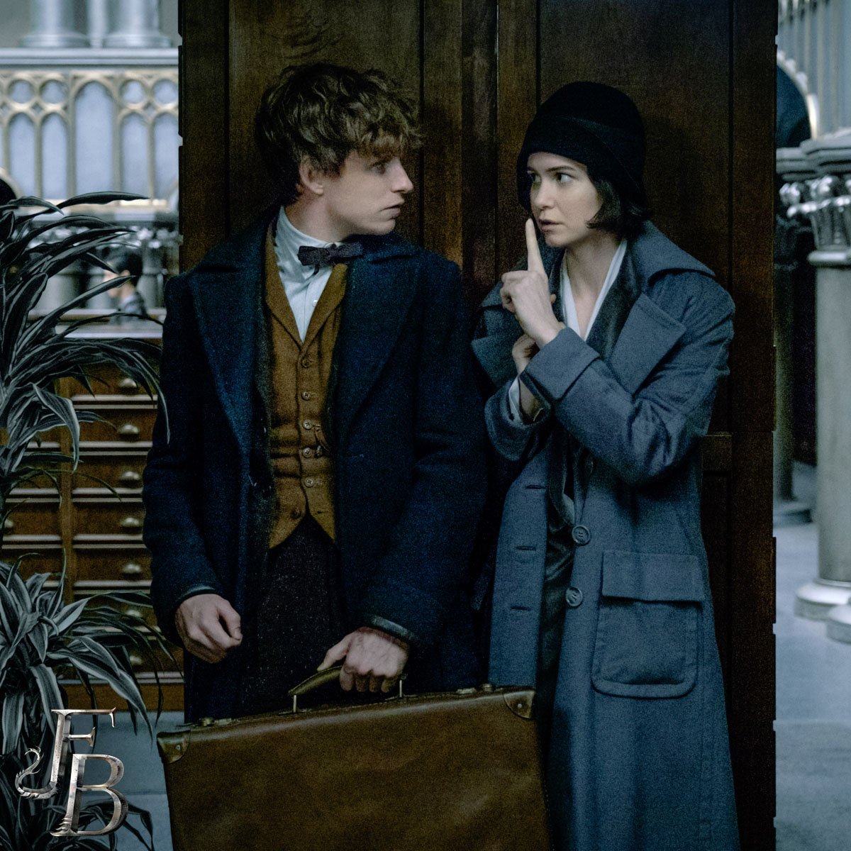 Have you got your copy of the new #FantasticBeasts screenplay? We'd love to watch you recreate your favourite scene! po.st/SubT