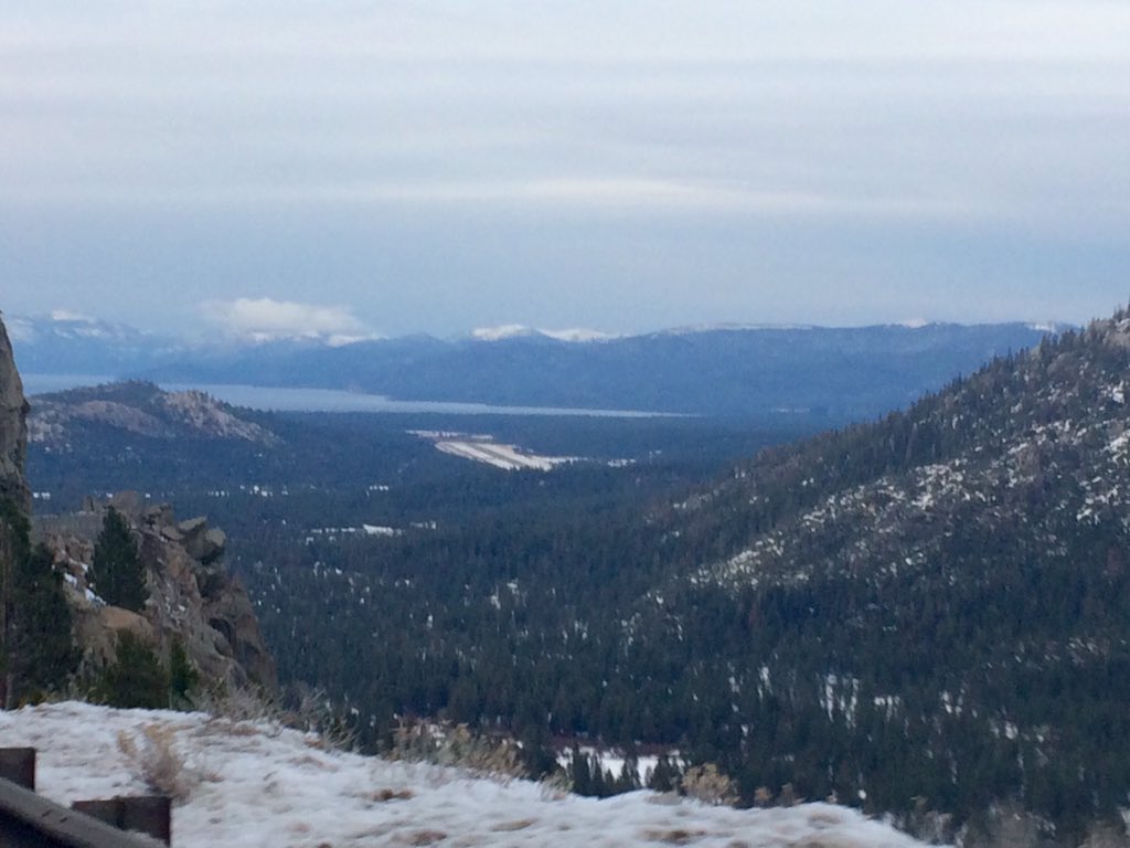 NewsMcGraw's tweet photo. Snow, snow, snow! Tahoe you are beautiful! #LetsMakeASnowman #SkiBreak #TisTheSeason #BringingHomeAChristmasTree #HoHoHo #CBS13 https://t.co/sgREP1kkjh