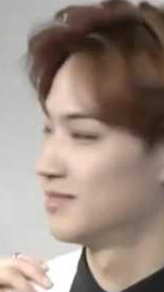 coffinhao's tweet photo. #thanksgivingwithgot7
yj; "this year i'm thankful for my immune system being weak and causing me to miss mark's pool party" https://t.co/bmGquEtqMX