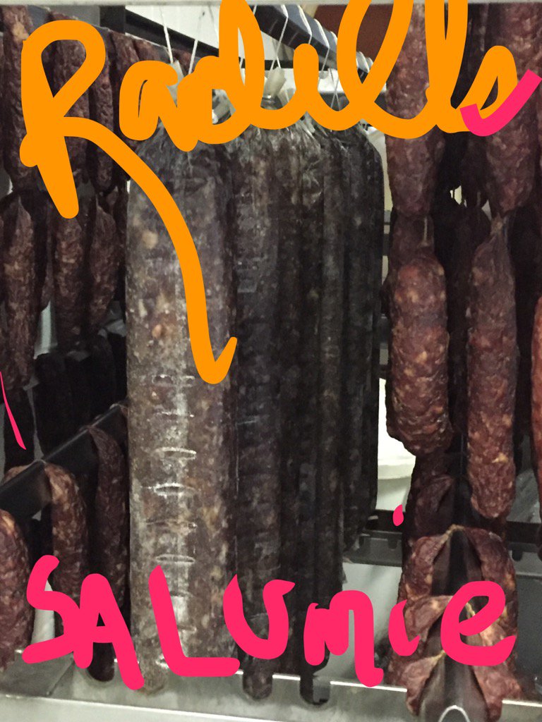 pkpfras's tweet photo. #raddells #sausage #And #new https://t.co/jBLguqZMWn