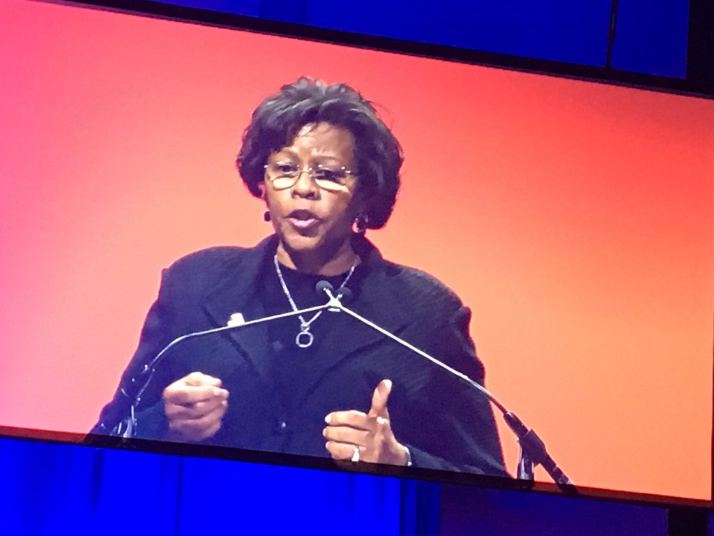 A new diverse female chair of the board. That's #whatsnextKC !  Go Karen Daniel. Congrats Terry Bassham. <a href="/Black_Veatch/">Black_Veatch</a> @KCPLConnect