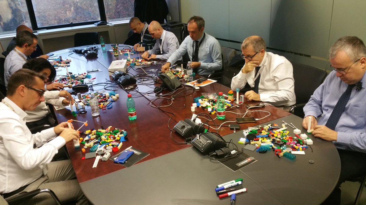 mcanducci's tweet photo. Si costruisce l'#innovazione in @EngineeringSpa #eng30 #legoseriousplay https://t.co/e2hgEyMm1P