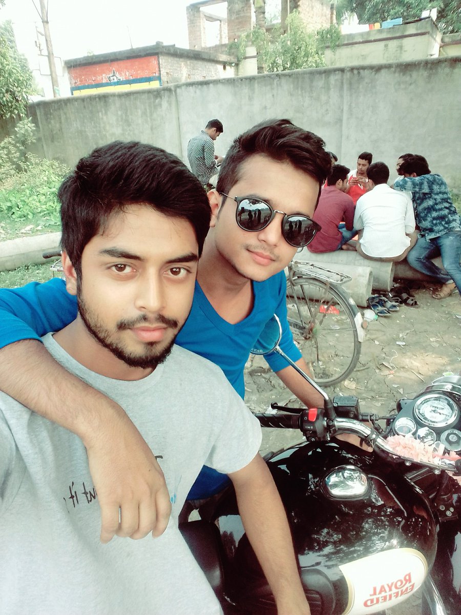 DebdootRoy's tweet photo. Me with #amit https://t.co/kOpTtFFSko