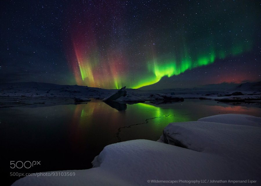 B_Ubiquitous's tweet photo. Night Waves
#photography by Johnathan Esper
#Iceland #aurora #photos #landscape #fineart #NorthernLights #fotografia #bucketlist #travel 🇮🇸 https://t.co/uwRc1qACG3