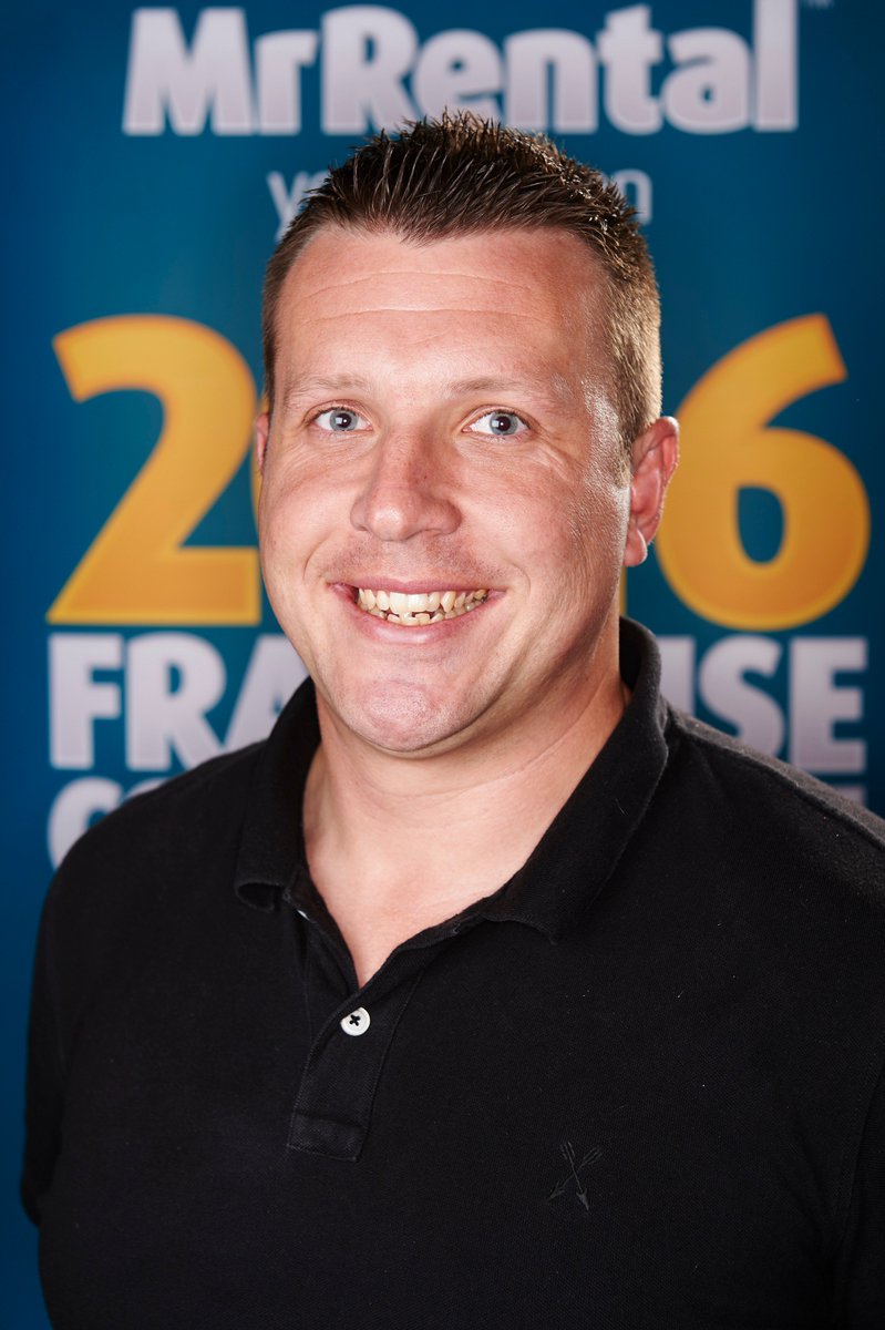 Applianceretail's tweet photo. Mr Rental makes a return to Coffs Harbour: https://t.co/O4YOOBhRlN https://t.co/KgDO4Es9l6