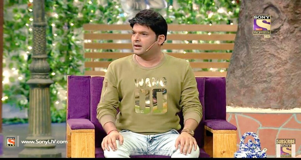 5977ab97b89b414's tweet photo. 💗 Love kapil 💗 @KapilSharmaK9 @ArpitaP62302880 @snalih2 https://t.co/pZsfrITO5E