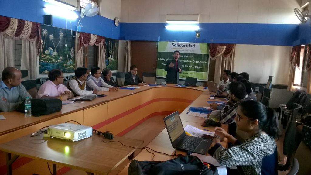 DrSureshMotwani's tweet photo. #Solidaridadnetwork to strengthen producer organizations #impactinvestments #FFPOs effective operating system to deliver the #SDGs #FAO https://t.co/GJ3zUWBpGt
