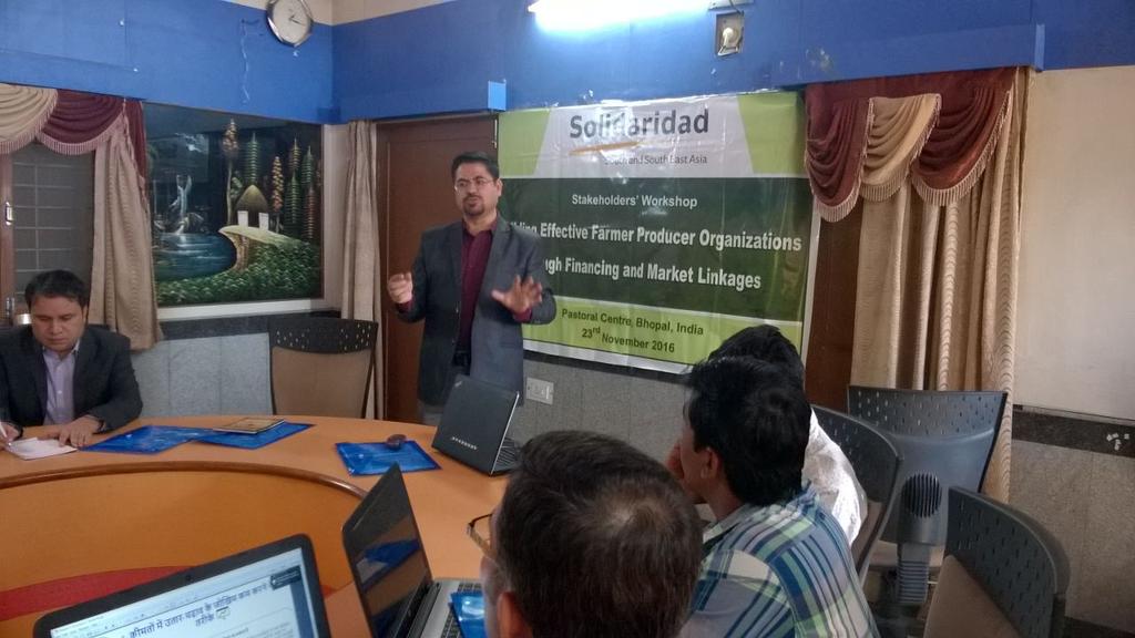DrSureshMotwani's tweet photo. #Solidaridadnetwork to strengthen producer organizations #impactinvestments #FFPOs effective operating system to deliver the #SDGs #FAO https://t.co/GJ3zUWBpGt