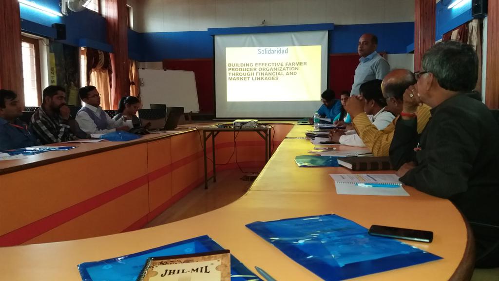 DrSureshMotwani's tweet photo. #Solidaridadnetwork to strengthen producer organizations #impactinvestments #FFPOs effective operating system to deliver the #SDGs #FAO https://t.co/GJ3zUWBpGt