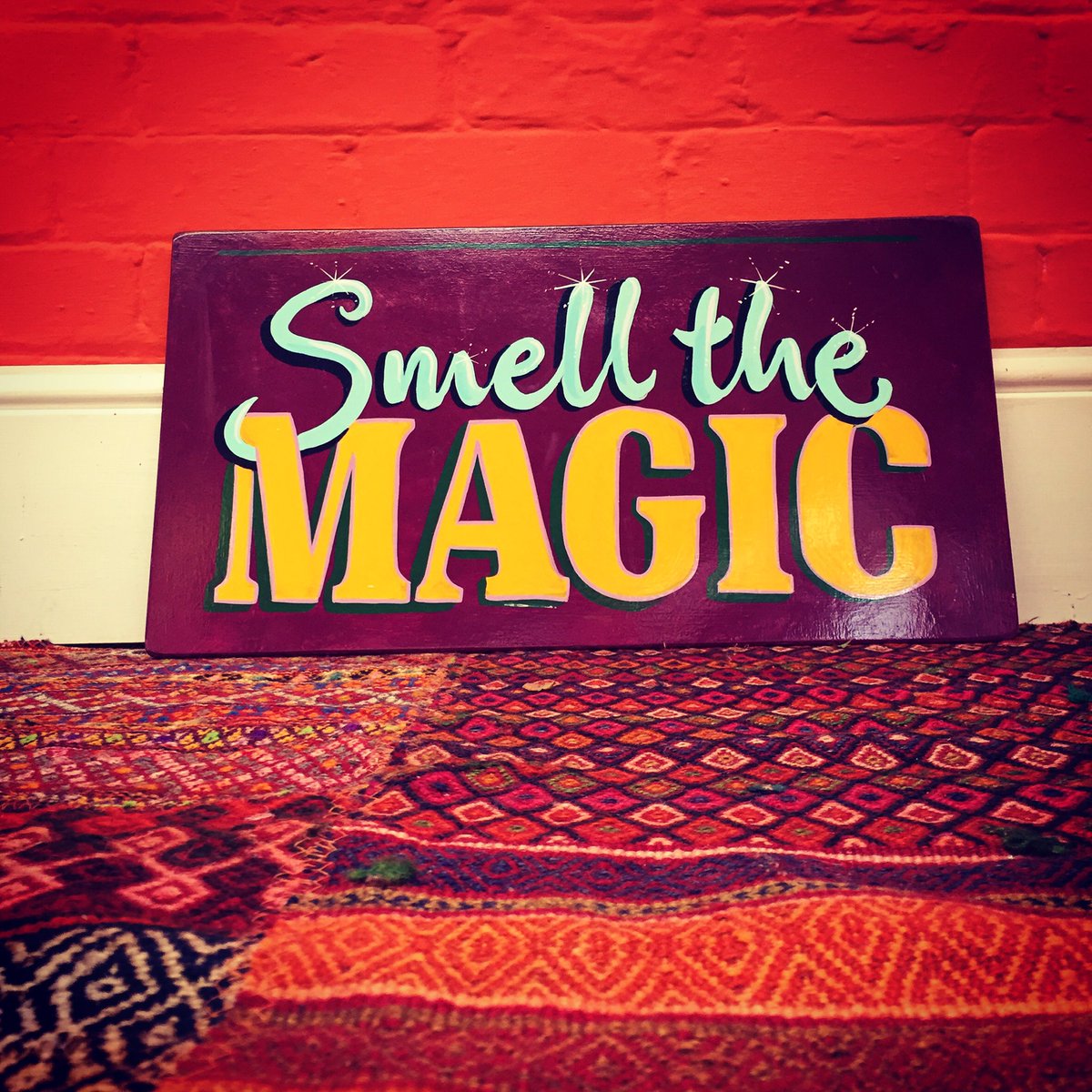 SeagullsPaint's tweet image. Orange, orange we love you so! #orangepaint #popuproom #colourofhappiness #leeds #leedslife #bargainpaintleeds