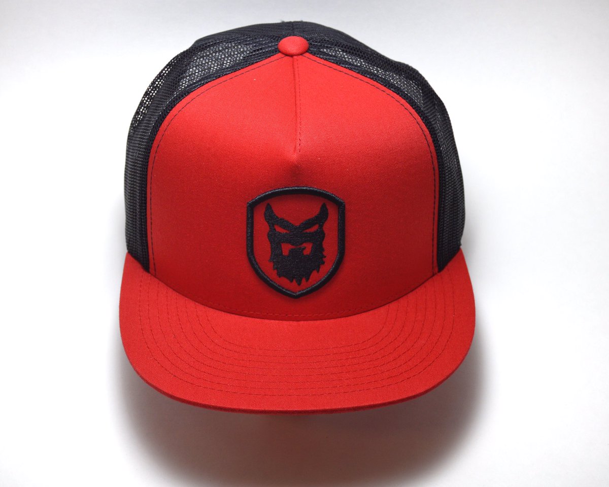 BeardedVillains's tweet image. Release date - BLACK FRIDAY.
Got some sick gear for the holidays 🔪 ( the detail on this one is 🔥)