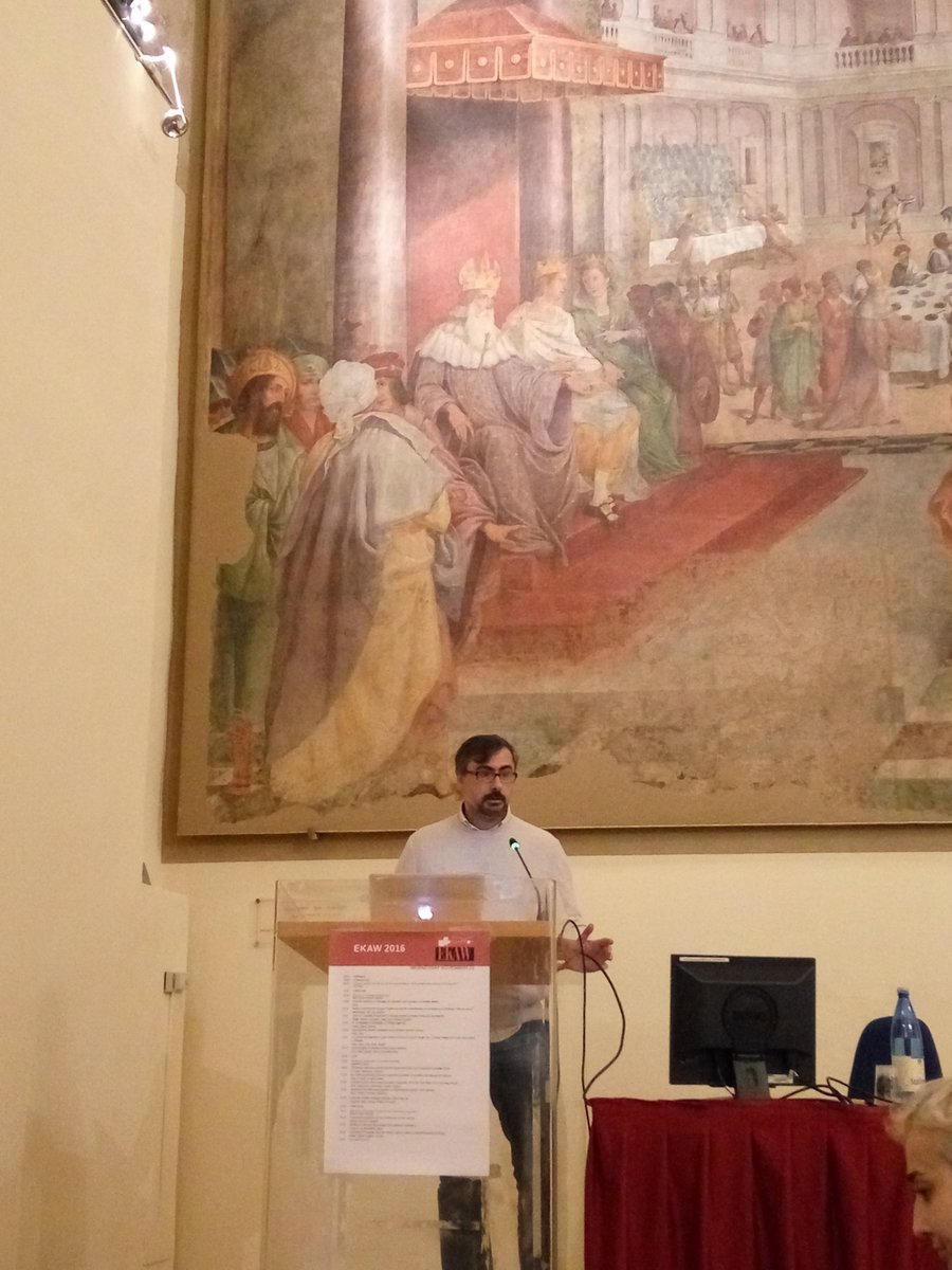 An Incremental Learning Method to Support the Annotation of Workflows with Data-to-Data Relations ~ <a href="/enricodaga/">Enrico Daga</a> <a href="/kmiou/">KMi</a> #ekaw2016