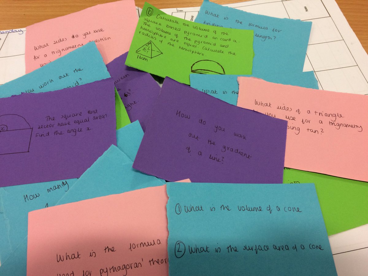 timbrellsmaths's tweet image. Lovely revision flash cards made by Isabella Carter Year 10 #revisiontip