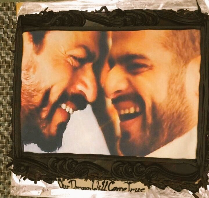 #HappyBirthdayKaranPatel <a href="/TheKaranPatel/">Karan Patel</a> 
#SRKP Cake🎂🎂
#YourDreamWillComeTrueSoon
#FingerCrossed😘😘