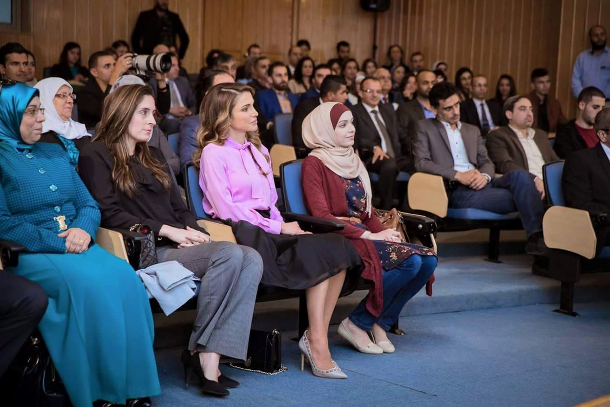 AlnouriM's tweet photo. #Salasil_team attend the panel discussion on #education_development in Amman. @QueenRania #loveJo #Reform #educationmatters #Jordan https://t.co/dUlH9MH5tr
