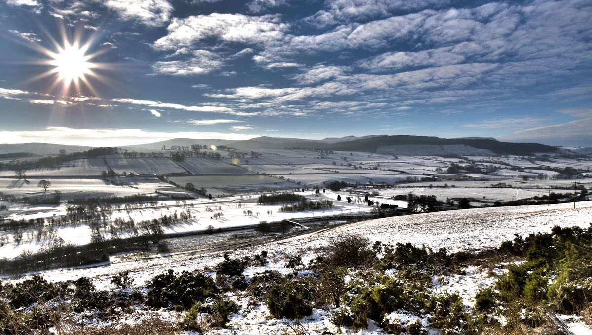 Weekend #specialoffers and #latedeals in the run up to the festive period in #Rothbury #Northumberland northumberlandholidays.com/offers.html