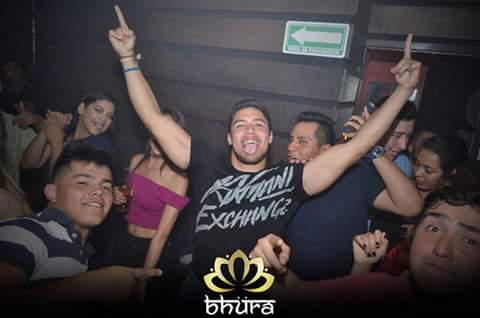 salvelvaz's tweet image. Diviertete este fin de semana con nosotros Bhura lo mejor reservaciones al 2227065948