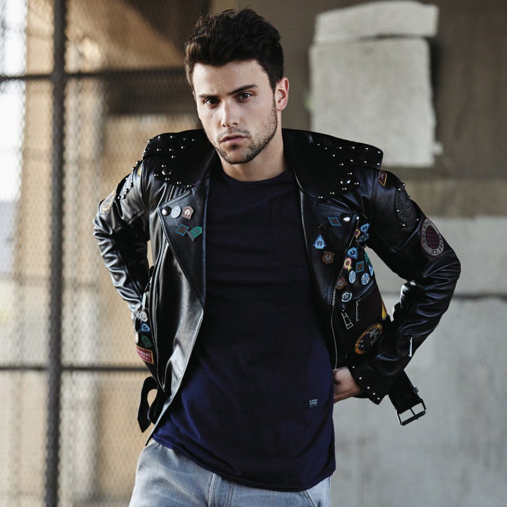 TrainStationRPG's tweet photo. JACK FALAHEE

✨ 20 ans

✨ first class

✨ Impulsif, attachant, assez sensible https://t.co/AsHjYtoTVL